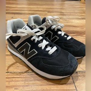 Navy blue New balance sneakers